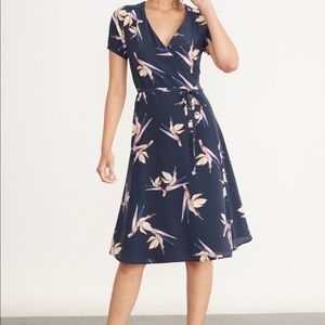 Amour Vert Elise Wrap Dress in size L